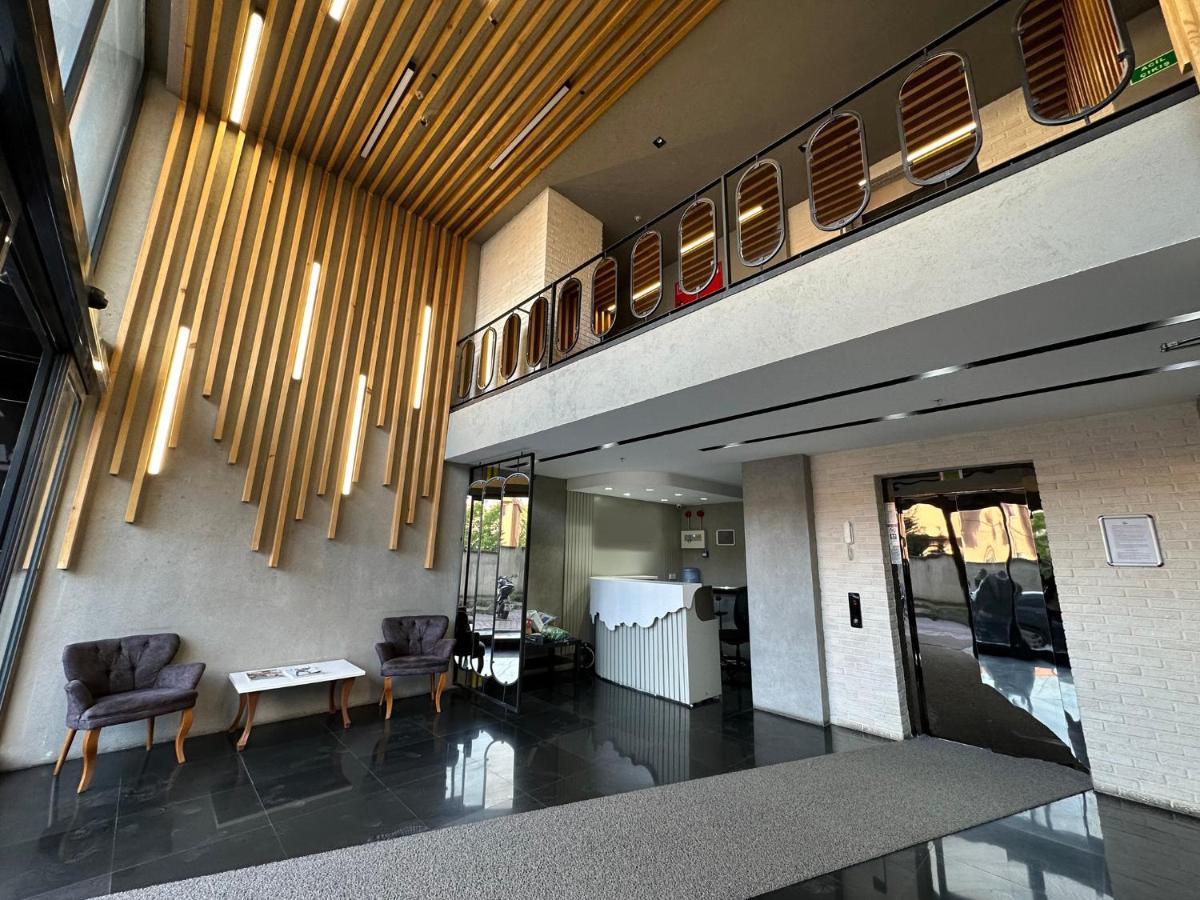 Sisli Modern Residence, 2 Bedroom Apartments, 250M Metro Station Istanbul Exterior foto